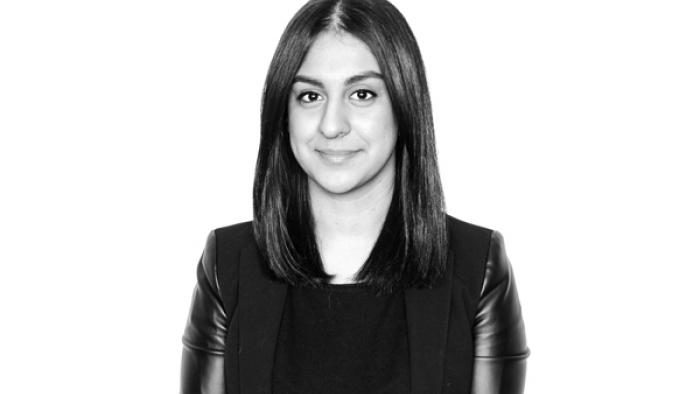 Nelly Akbari